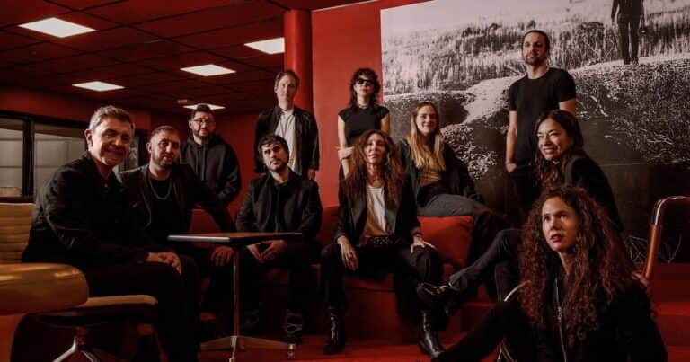 Newsan entra a un nuevo negocio: el vínculo con una de sus marcas que lo llevó a relanzar una histórica cuna de artistas