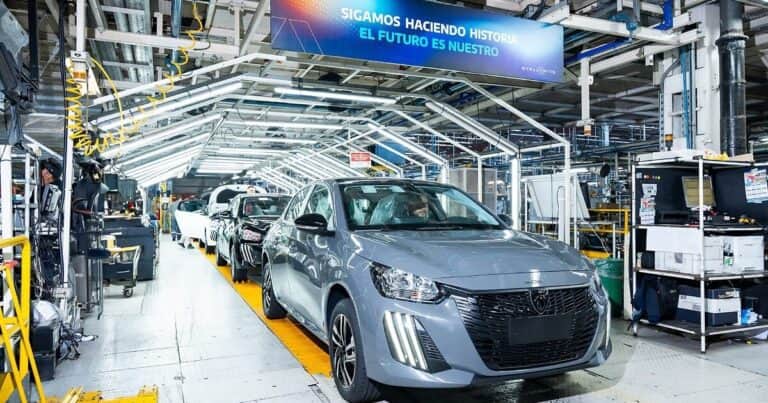 Harán en Argentina el primer auto «electrificado»: de qué marca es y por qué no se venderá en el país