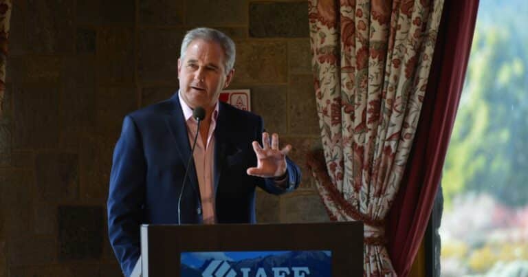 Un funcionario de Caputo celebró el apoyo de Trump: «Tenemos las espaldas de EE.UU. para defendernos de cualquier turbulencia»