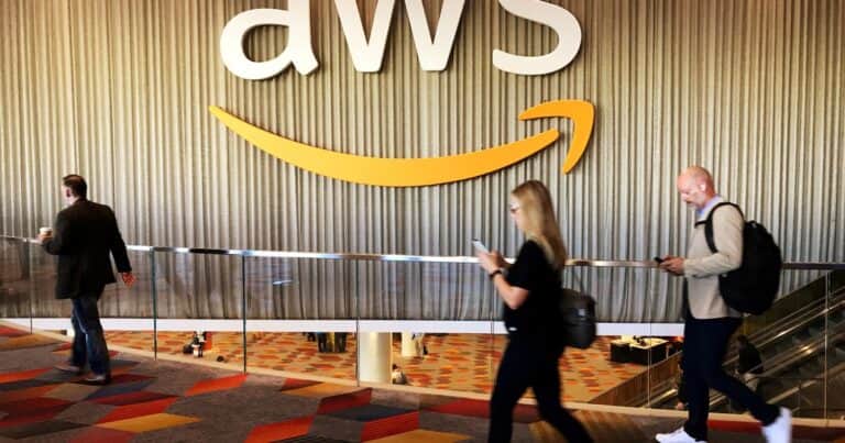 ¿Qué es y cómo funciona Amazon Web Services?