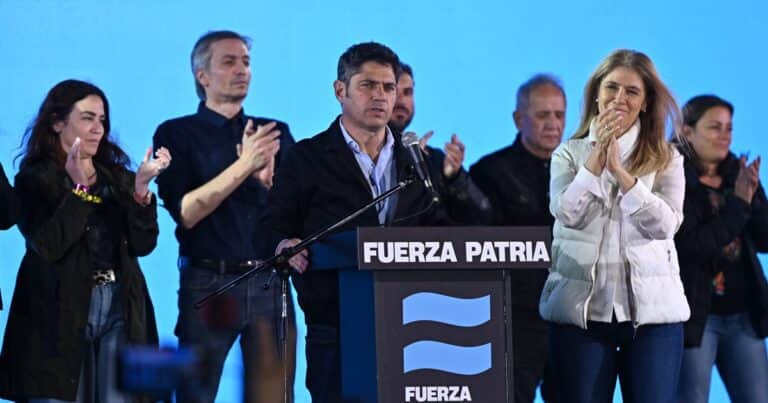 Explota la interna del PJ: reproches entre Cristina y Kicillof, y el riesgo por fugas en el Congreso