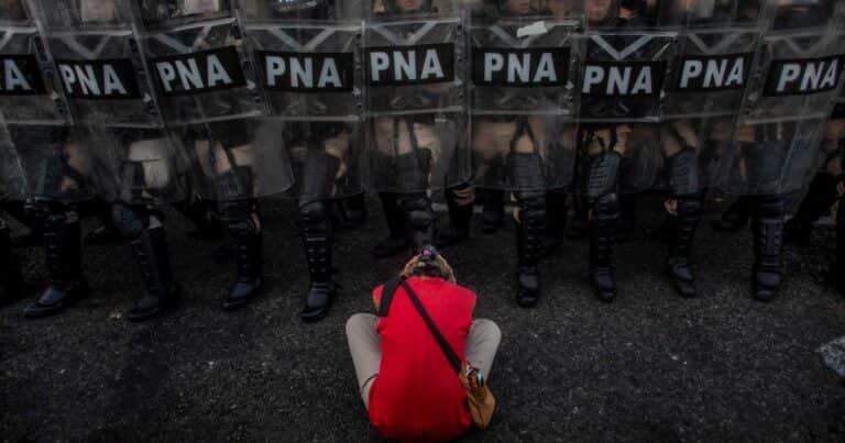 La muestra anual de fotoperiodismo argentino narra la historia reciente del país