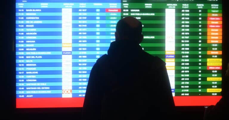 Protesta de pilotos: este viernes habrá asambleas en Aeroparque y se esperan demoras en los vuelos de Aerolíneas Argentinas