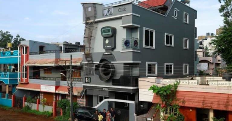 Construyó su casa en forma de cámara y sus hijos se llaman Canon, Nikon y Epson