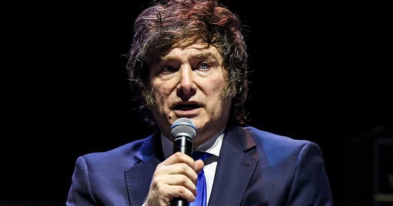 Javier Milei y sus medidas, EN VIVO: tras su reunión con el CEO de JP Morgan por ayuda financiera, el Presidente evalúa más cambios en el Gabinete