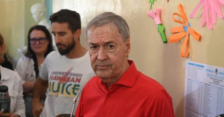 El mileísmo también ganó en Córdoba y dejó en crisis al tándem Schiaretti-Llaryora de cara a 2027