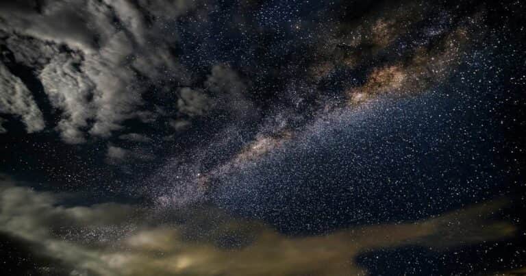 Gravitino: qué es y por qué intriga a la física moderna