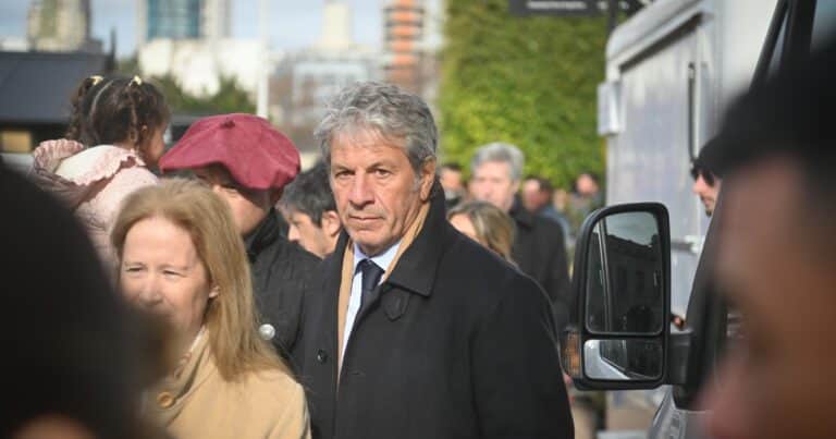 Ganancias: el Gobierno hizo un cambio clave que afecta a los argentinos que tienen dinero en el exterior