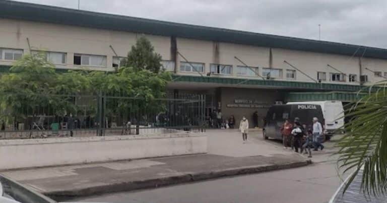 Encendió un cigarrillo en el hospital, prendió fuego la cama y murió quemada: investigan una sospechosa visita previa
