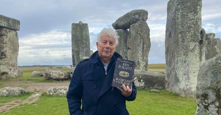 Ken Follett: «Para escribir sobre Stonehenge tuve que imaginar mucho más»