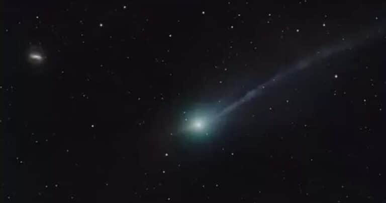 Una imagen del 3I/ATLAS alentaría la teoría que es una nave espacial alienígena