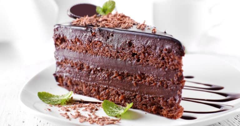 Una mujer pidió el divorcio porque su marido le comió una porción de torta