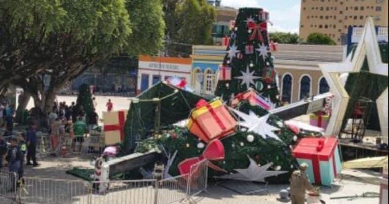 Tragedia en Brasil: un hombre murió aplastado por una grúa mientras armaban un árbol de Navidad