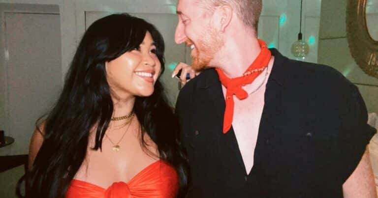 Bella y Jase, el joven matrimonio de influencers que hace intercambio de pareja hace 11 años y creó una comunidad swinger