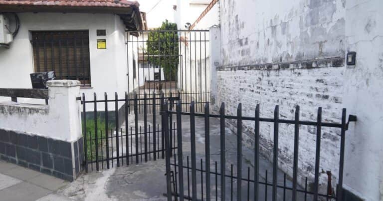 «A la persona que lo hizo, que Dios lo ayude»: buscan al tirador que hirió a una nena de 12 años en Villa Sarmiento