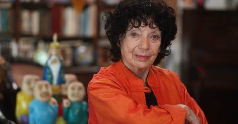Luisa Valenzuela: «Me tienta mucho toda la cosa brujeril que hay con Milei»