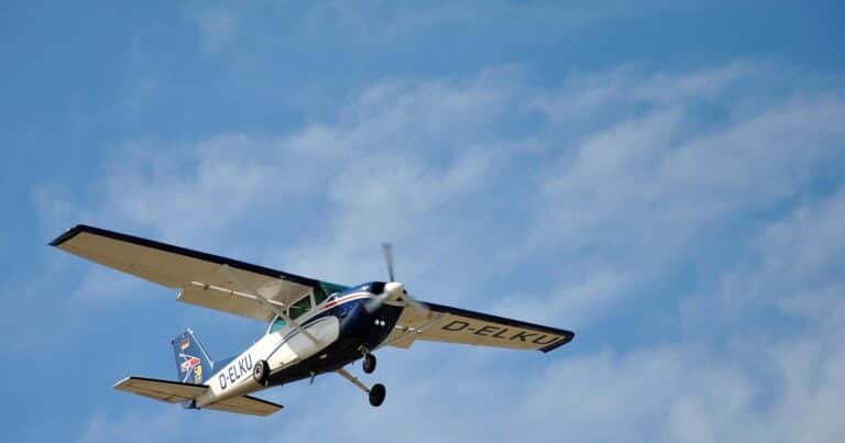 Una avioneta se estrelló en un embalse: las inquietantes notas que dejó el piloto