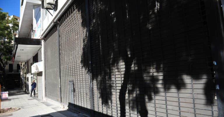 Avanza el cierre de empresas: el país perdió casi 20.000 firmas en 22 meses