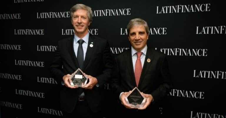 El Gobierno pagará hoy US$ 1.000 millones de un bono y el mes que viene deberá afrontar vencimientos por US$ 4.200 millones