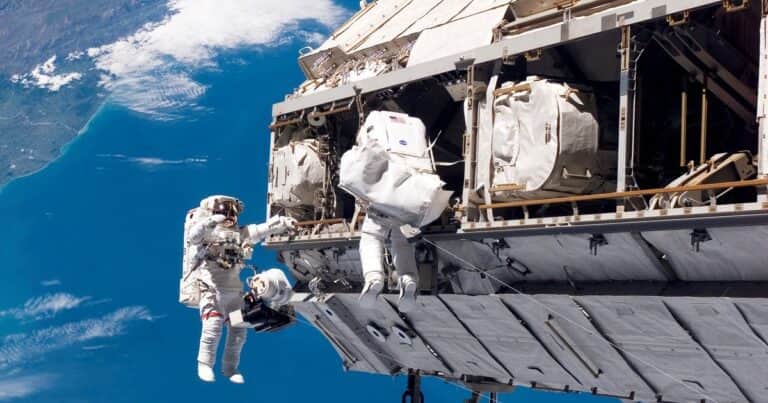 «Preocupación por un astronauta enfermo»: la NASA anuncia el regreso anticipado a la Tierra de la misión Crew-11 tras realizar experimentos médicos en el espacio profundo