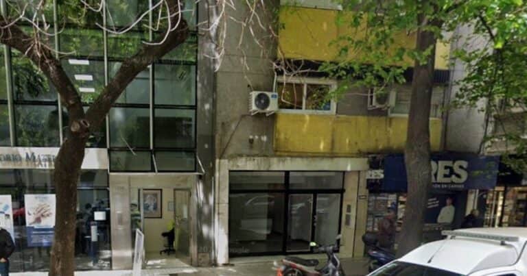 Un joven fue apuñalado en Palermo Chico: su pareja llamó a la Policía y dijo que lo hizo para defenderse