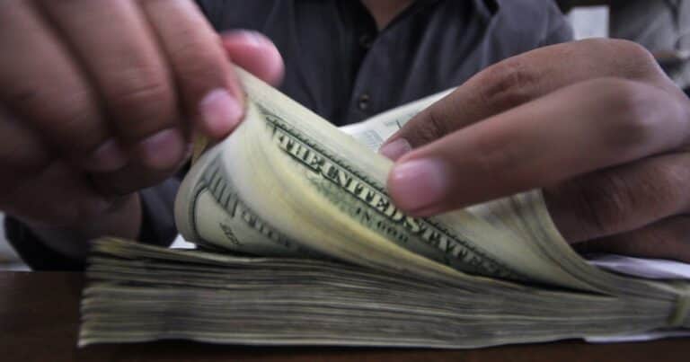 Dólar CCL hoy: a cuánto cotiza este sábado 14 de febrero