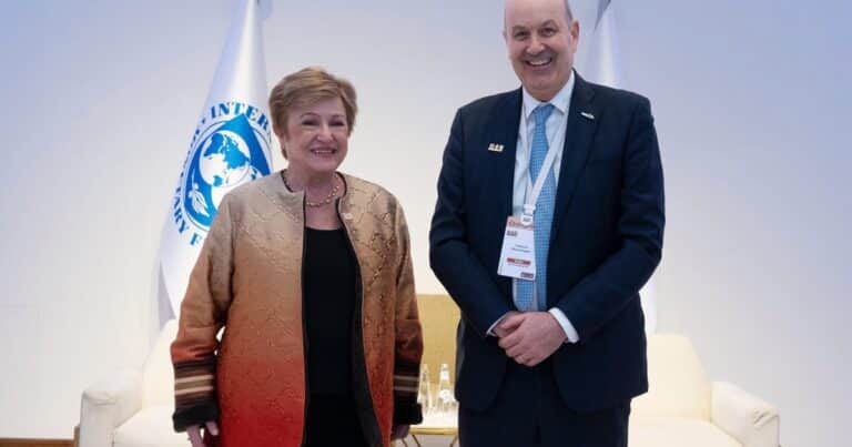 Sturzenegger se reunió con Georgieva en Arabia Saudita: «Los avances en desregulación de Milei son ejemplo para otros países»