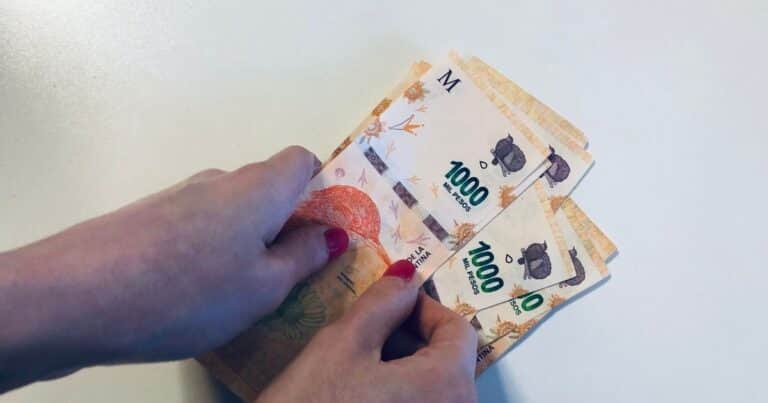 Descuentos para jubilados en supermercados: cómo comprar más barato en febrero