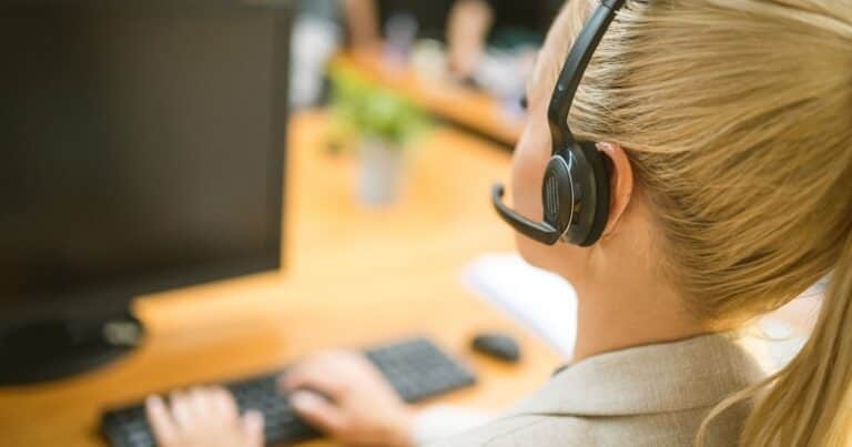 Durante dos meses realizó 1.500 llamadas y no cerró ni una venta: la Justicia avaló el despido de una telemarketer