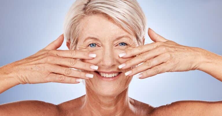 La vitamina clave para los mayores de 40 años, aporta colágeno y mejora la salud articular