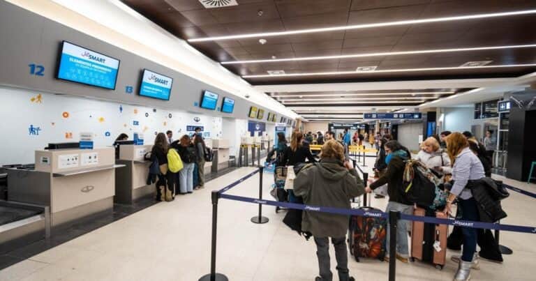 La Corte le puso un freno a las tasas municipales: falló en contra de Bariloche y no podrá cobrárselas al aeropuerto