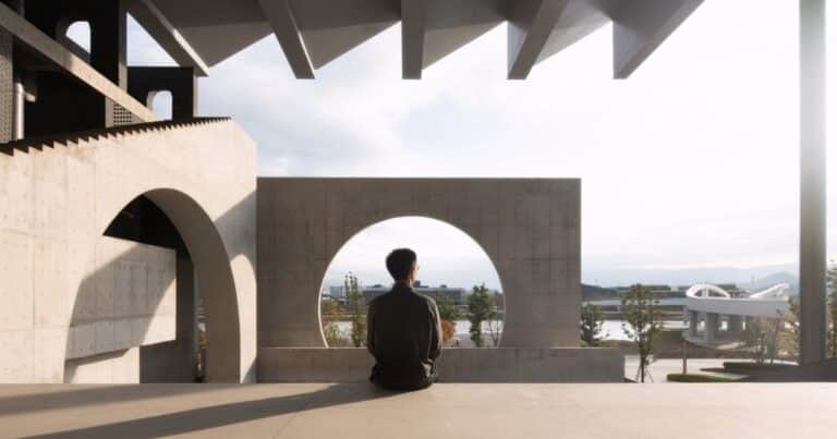 Así es el impresionante museo dedicado al cine documental que se levanta en China