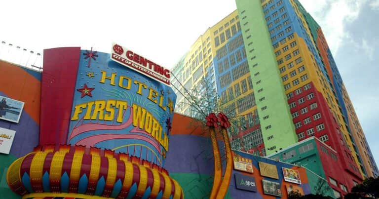 Tiene más de 7.000 habitaciones, está en la montaña y es el hotel más grande del mundo