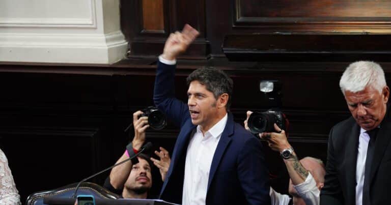 Tras el fallo de YPF, Kicillof le pidió a Milei que tenga cuidado con lo que dice y que evite que siga subiendo el precio de la nafta