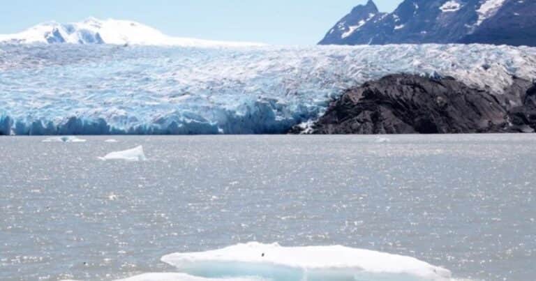 La costa de la Antártida perdió 13.000 kilómetros cuadrados de hielo en 30 años