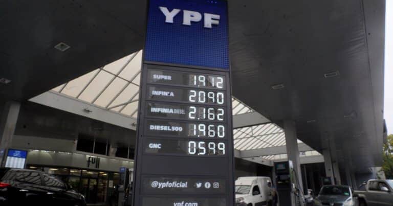 Con la nafta súper cerca de los $ 2.000, el Gobierno le permite a las petroleras subir el corte de etanol para moderar los precios