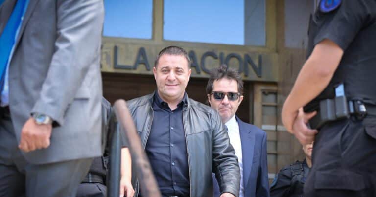 La camioneta que apareció durante la indagatoria de Pablo Toviggino acumula 38 multas por más de $10 millones
