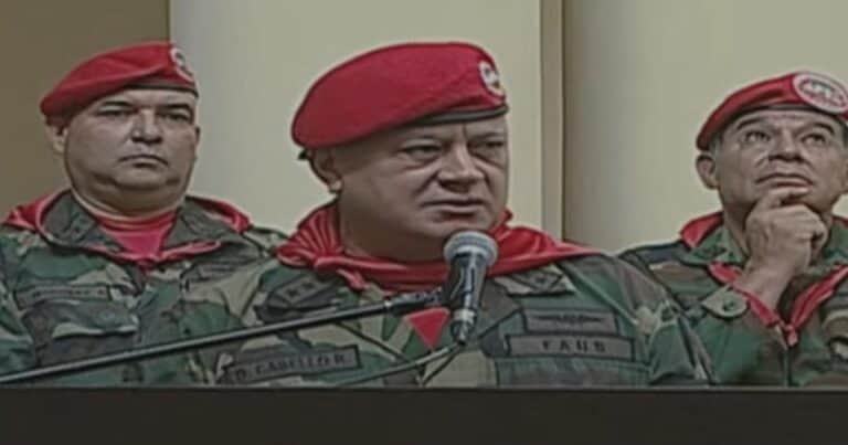 Piden la indagatoria de Diosdado Cabello por amenazas a la referente argentina de Corina Machado