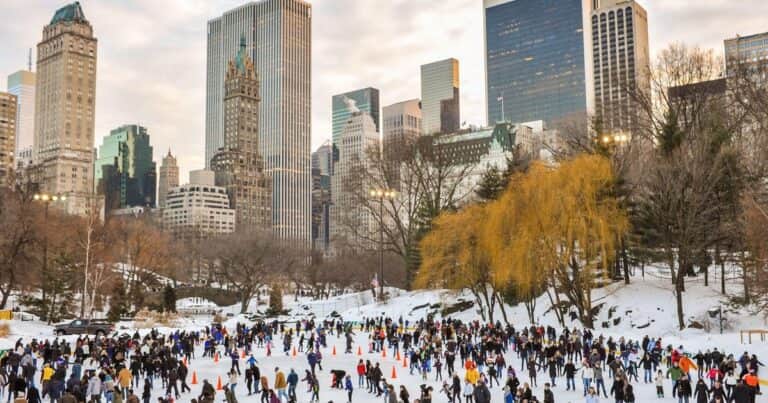 Una agencia de turismo se subió a la polémica por el viaje de la esposa de Adorni para promocionar vuelos a Nueva York