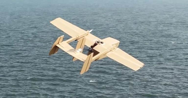 El increíble dron de cartón que se realiza en cinco minutos