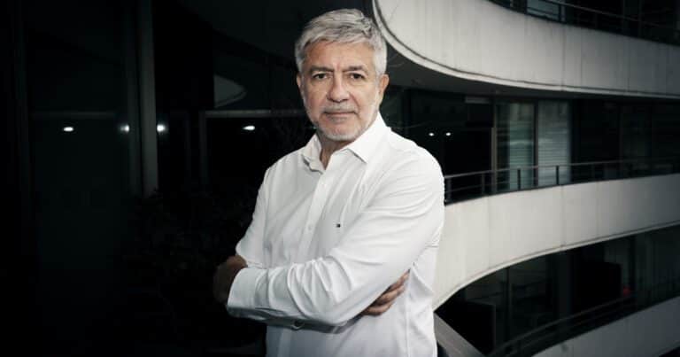 Ricardo Delgado: “El Gobierno vuelve a equivocarse fijando el dólar en $ 1.400, tendría que dejarlo deslizar a los $ 1.600”