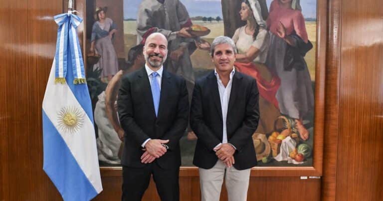 Uber relanza Eats en la Argentina y le promete a Caputo una inversión de US$ 500 millones
