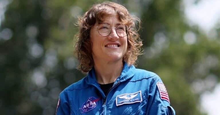 Misión Artemis II de la NASA: quién es Christina Koch, la primera mujer que volará alrededor de la Luna