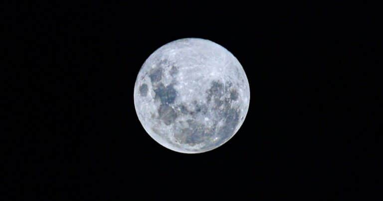 Descubren que en la Luna hay gran cantidad de terremotos