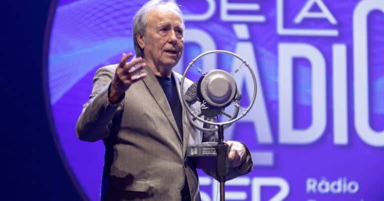 Joan Manuel Serrat: «No he esperado a tener 80 años para saber que todo pasa muy deprisa y que hoy eres fuego y mañana olvido»