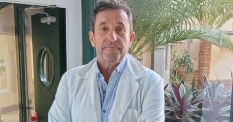 Txomin Navajas Carasa, neurofisiólogo: “Un simple hábito elimina toxinas neuronales que aceleran el deterioro cognitivo”