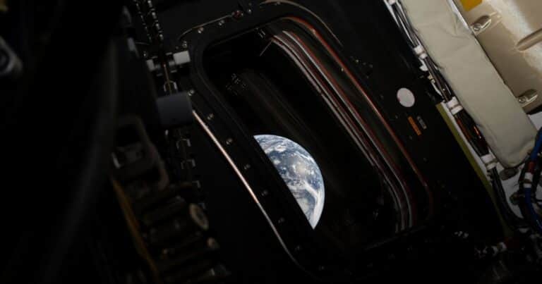 La NASA publicó imágenes inéditas de la Tierra tomadas por los astronautas de la misión Artemis II en su viaje a la Luna
