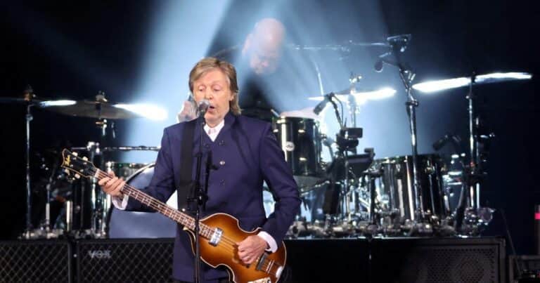 La frase de hoy, Paul McCartney: “Siempre hay una luz al final del túnel”