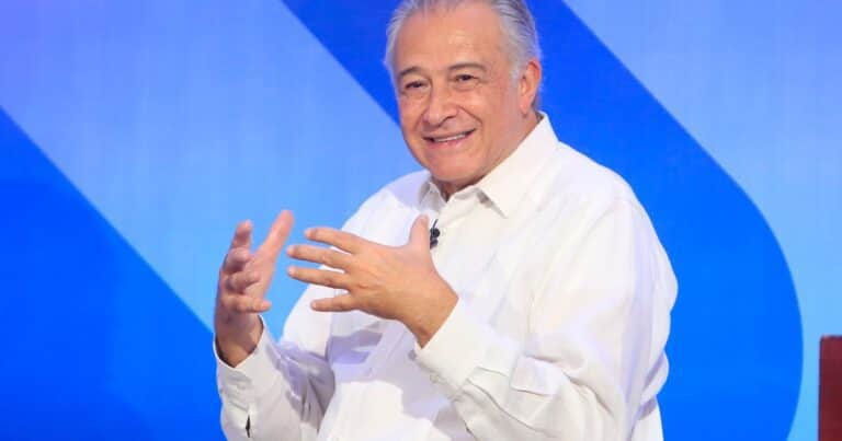 Monteoliva recibe al general Óscar Naranjo, figura clave del proceso de paz en Colombia