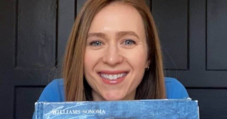 Su ex le regaló un libro con 365 recetas para hacer juntos, pero tras 260 platos supo la verdad: «Terminé cocinando con el ex esposo de la amante de mi marido»